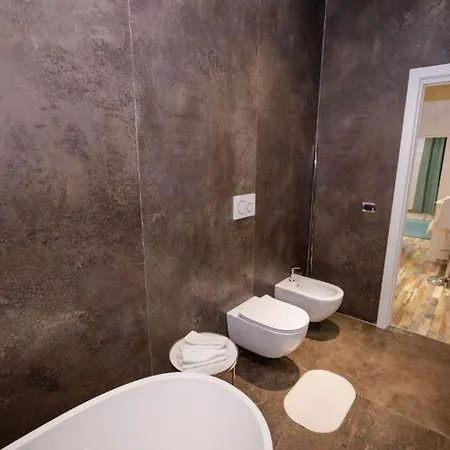 Sea Luxor Apartment Bari