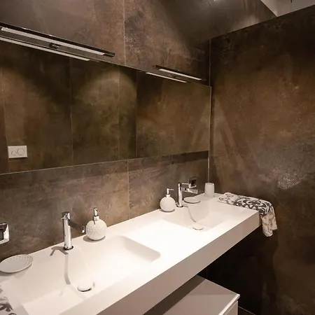 Sea Luxor Apartment